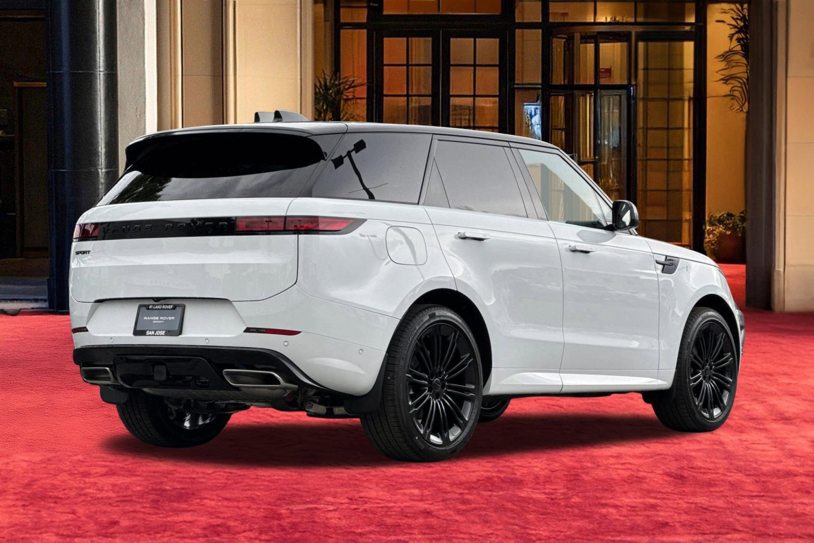 New 2026 Land Rover Range Rover Sport Dynamic SE AWD/4WD image 9