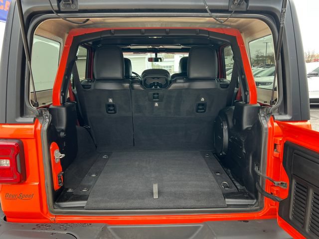 Used 2020 Jeep Wrangler Unlimited Rubicon w/ Uconnect 4C Nav & Sound Group AWD/4WD image 36