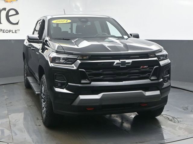 Used 2024 Chevrolet Colorado Z71 w/ Z71 Convenience Package 2 image 50