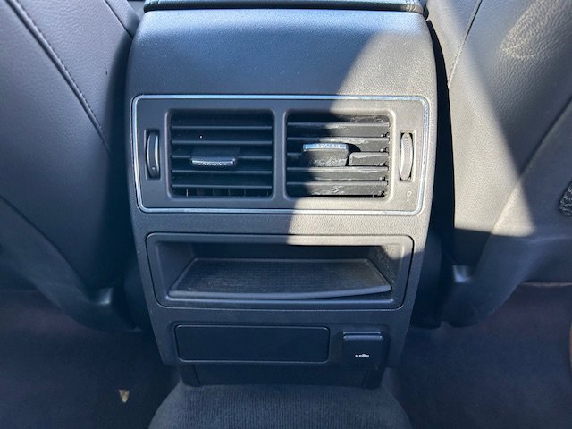 Used 2023 Jaguar F-PACE S image 23