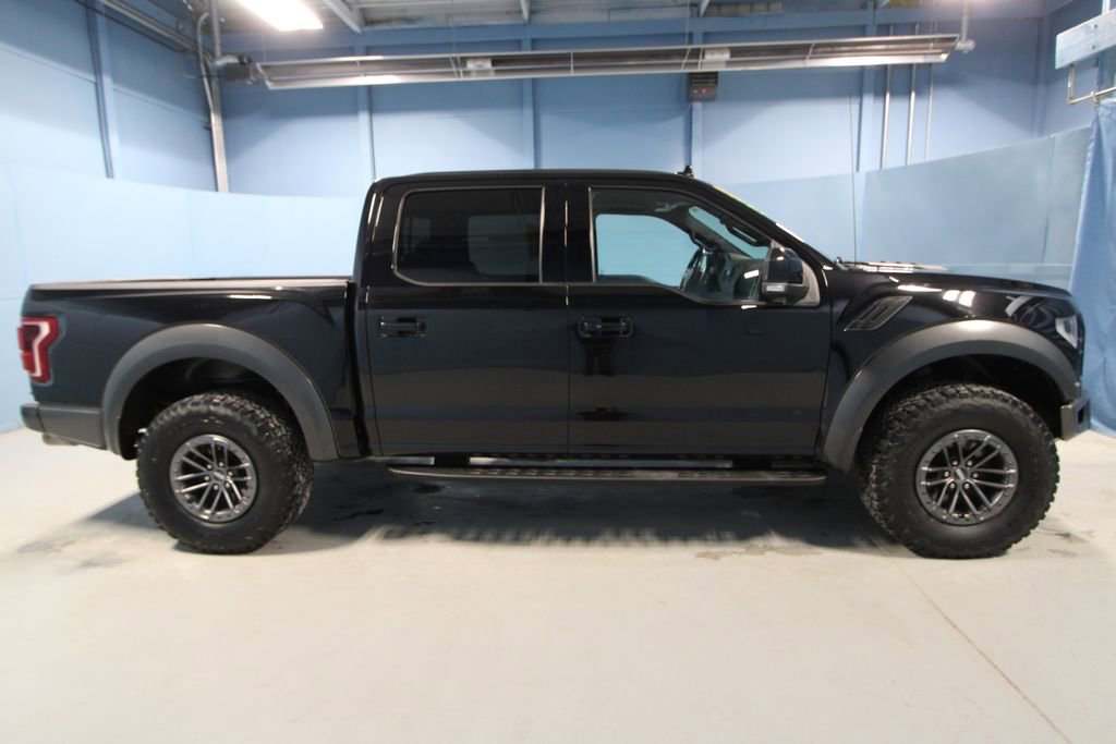 Used 2019 Ford F150 Raptor w/ Equipment Group 802A Luxury image 41