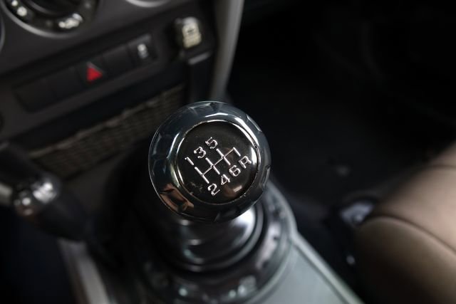 Used 2010 Jeep Wrangler Unlimited Sport image 8