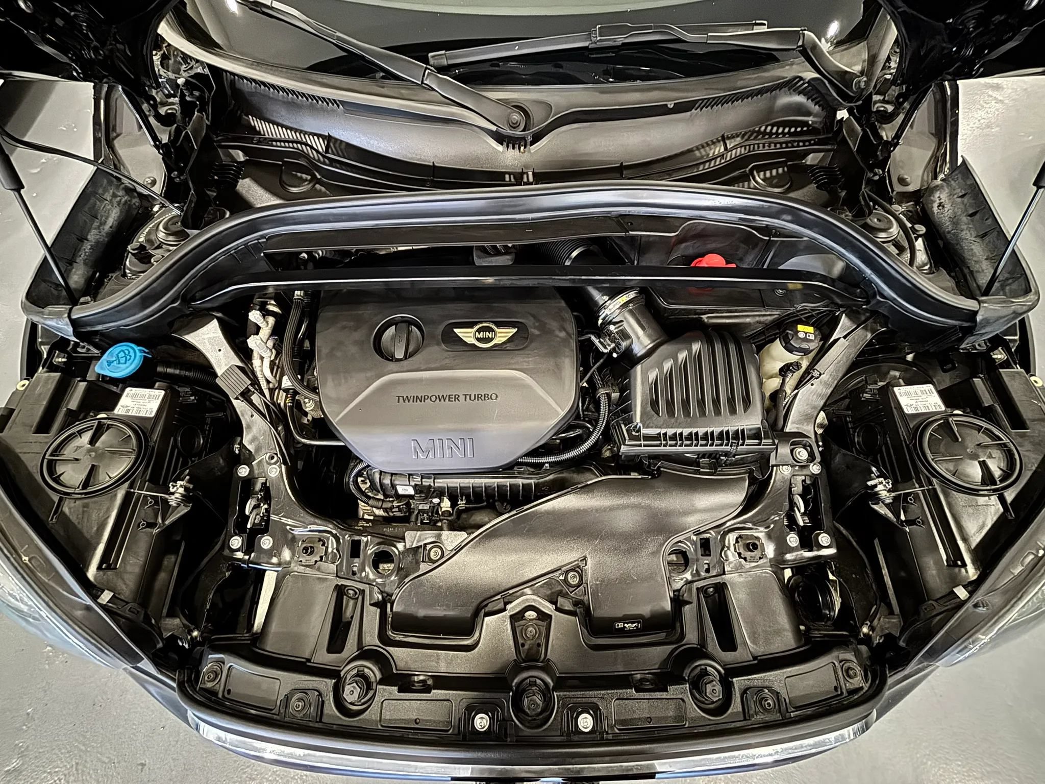 Used 2018 MINI Cooper Countryman FWD image 45