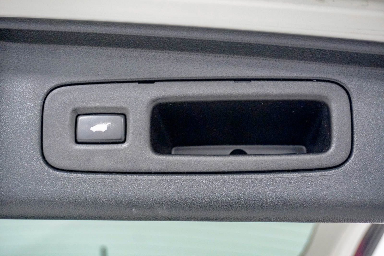 Used 2015 Honda CR-V Touring image 10