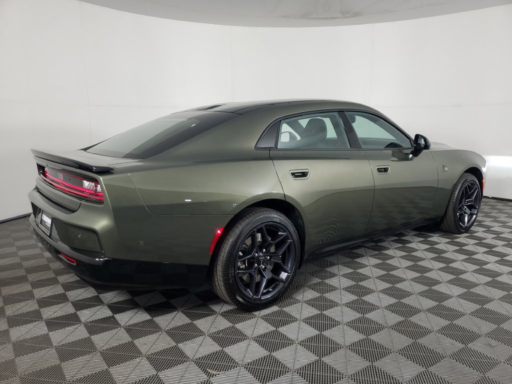 New 2026 Dodge Charger Scat Pack w/ Blacktop Package AWD/4WD image 4