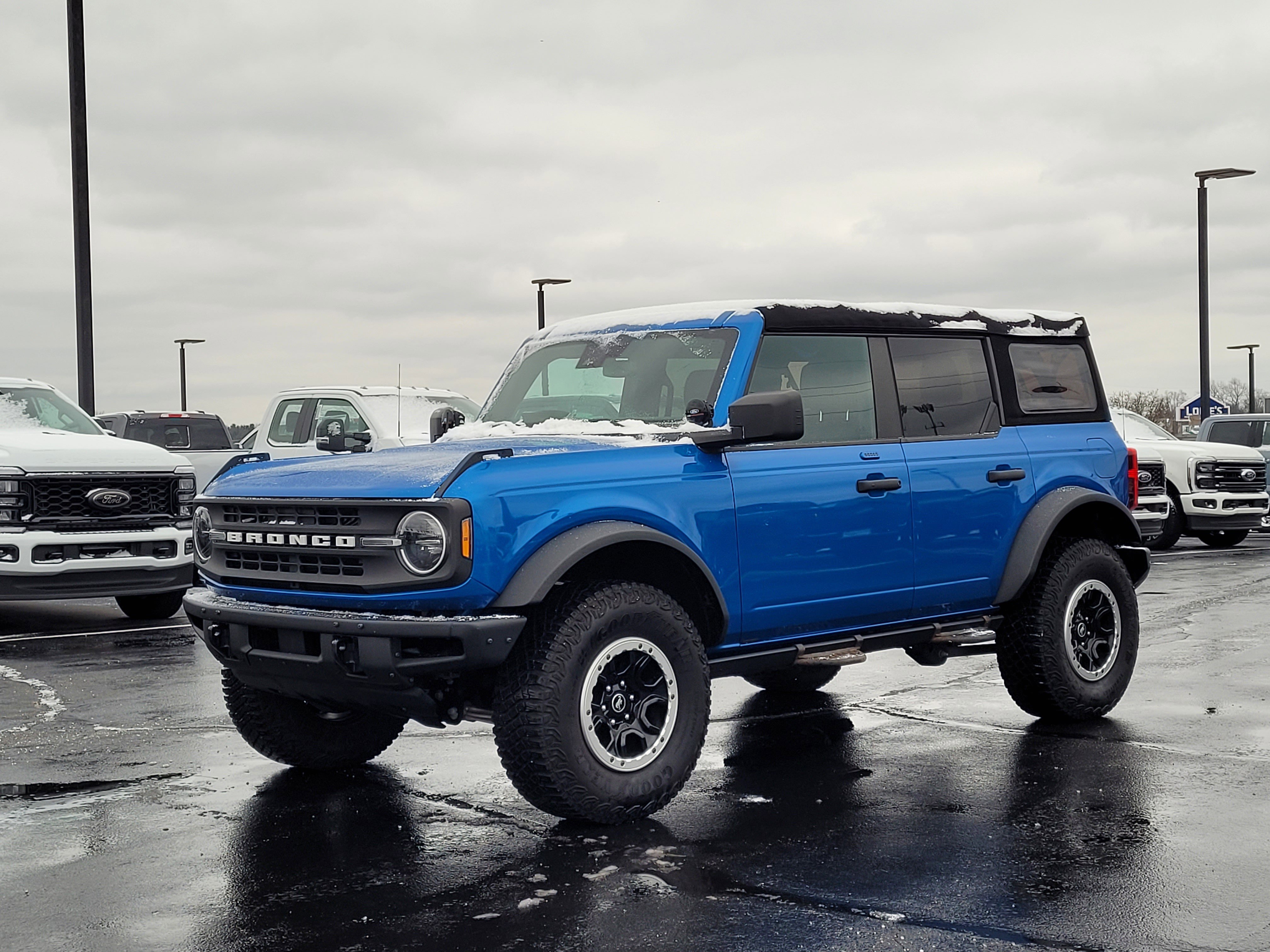 Certified 2022 Ford Bronco Black Diamond w/ Sasquatch Package image 8