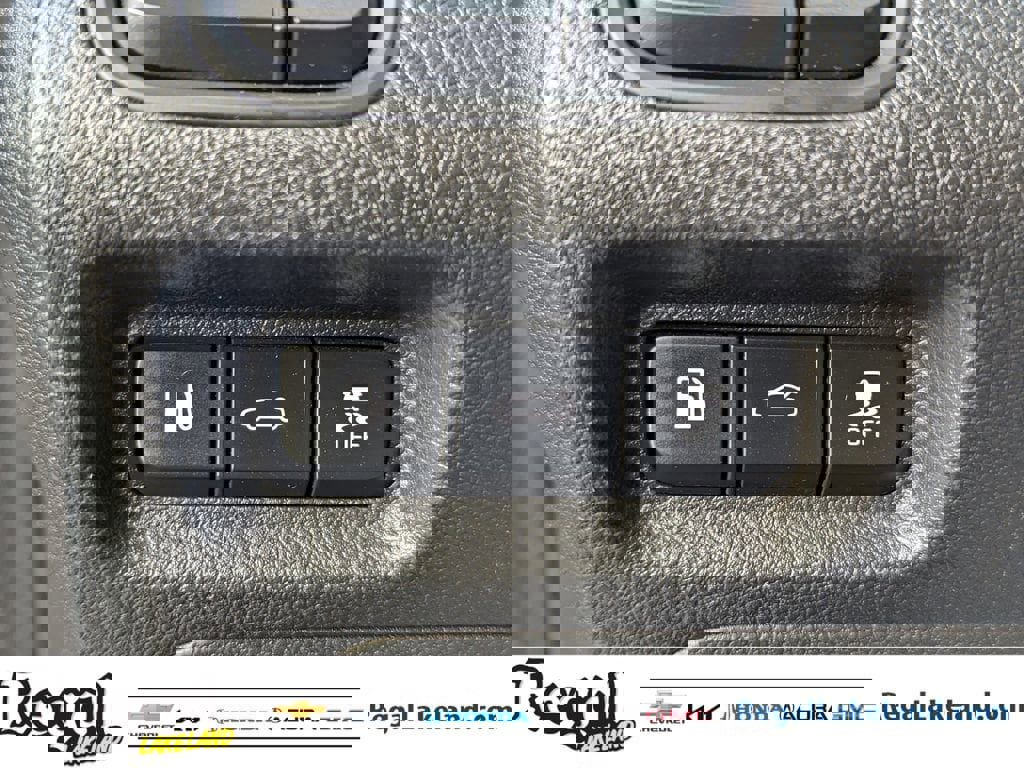 Used 2018 Kia Optima LX w/ 17" Alloy Wheels Package image 23