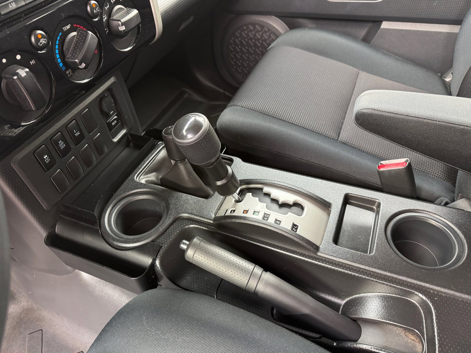 Used 2010 Toyota FJ Cruiser 4WD image 13