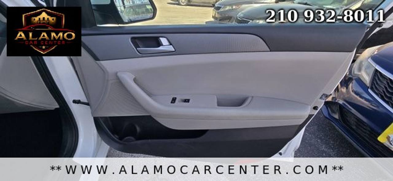 Used 2016 Hyundai Sonata SE w/ Cargo Package FWD image 17
