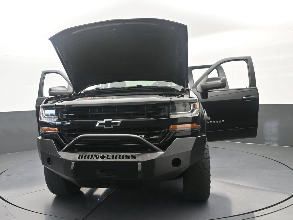 Used 2018 Chevrolet Silverado 1500 LT w/ All Star Edition AWD/4WD image 72