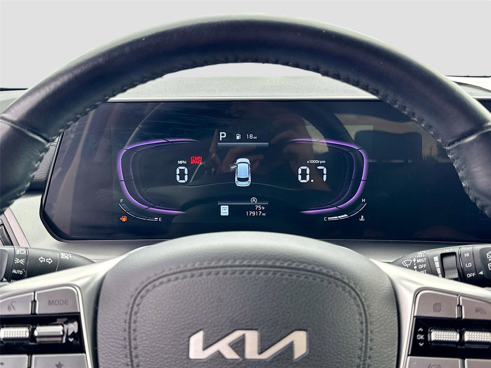 Used 2025 Kia Telluride S image 12