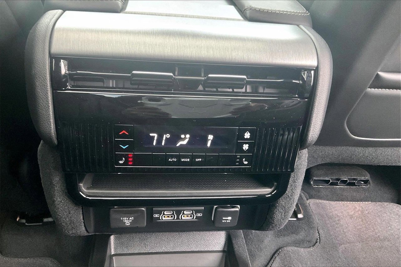 New 2026 Jeep Grand Wagoneer L Limited image 18