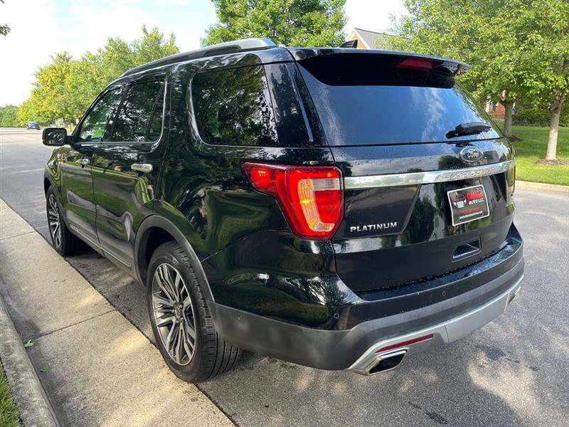 Used 2017 Ford Explorer Platinum AWD/4WD image 53