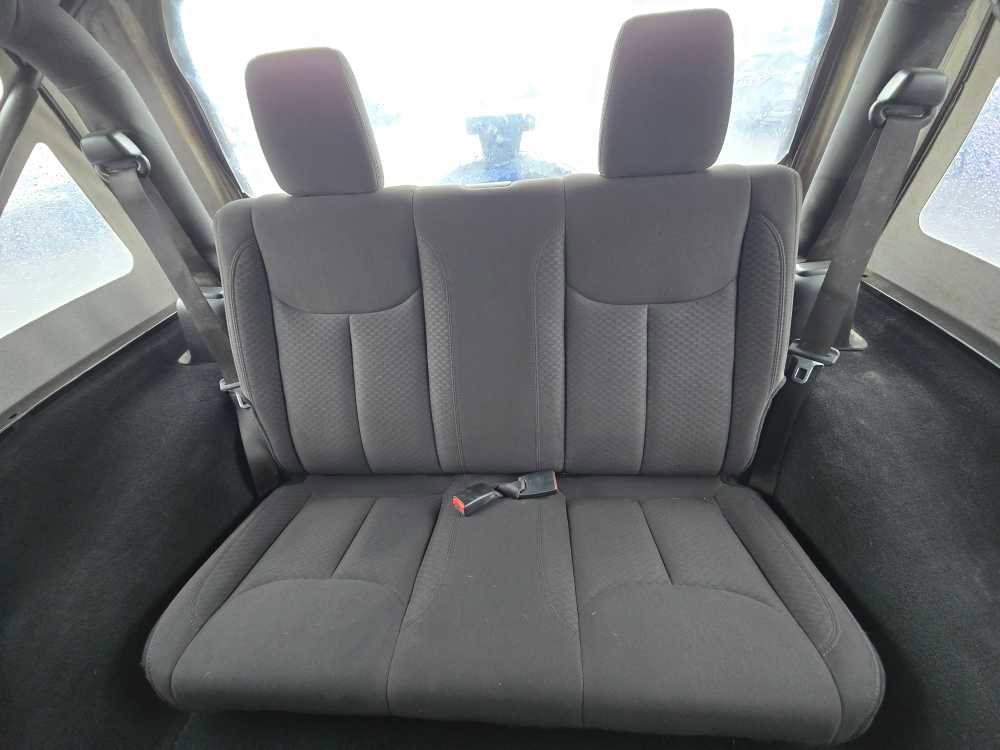 Used 2018 Jeep Wrangler Sport image 18