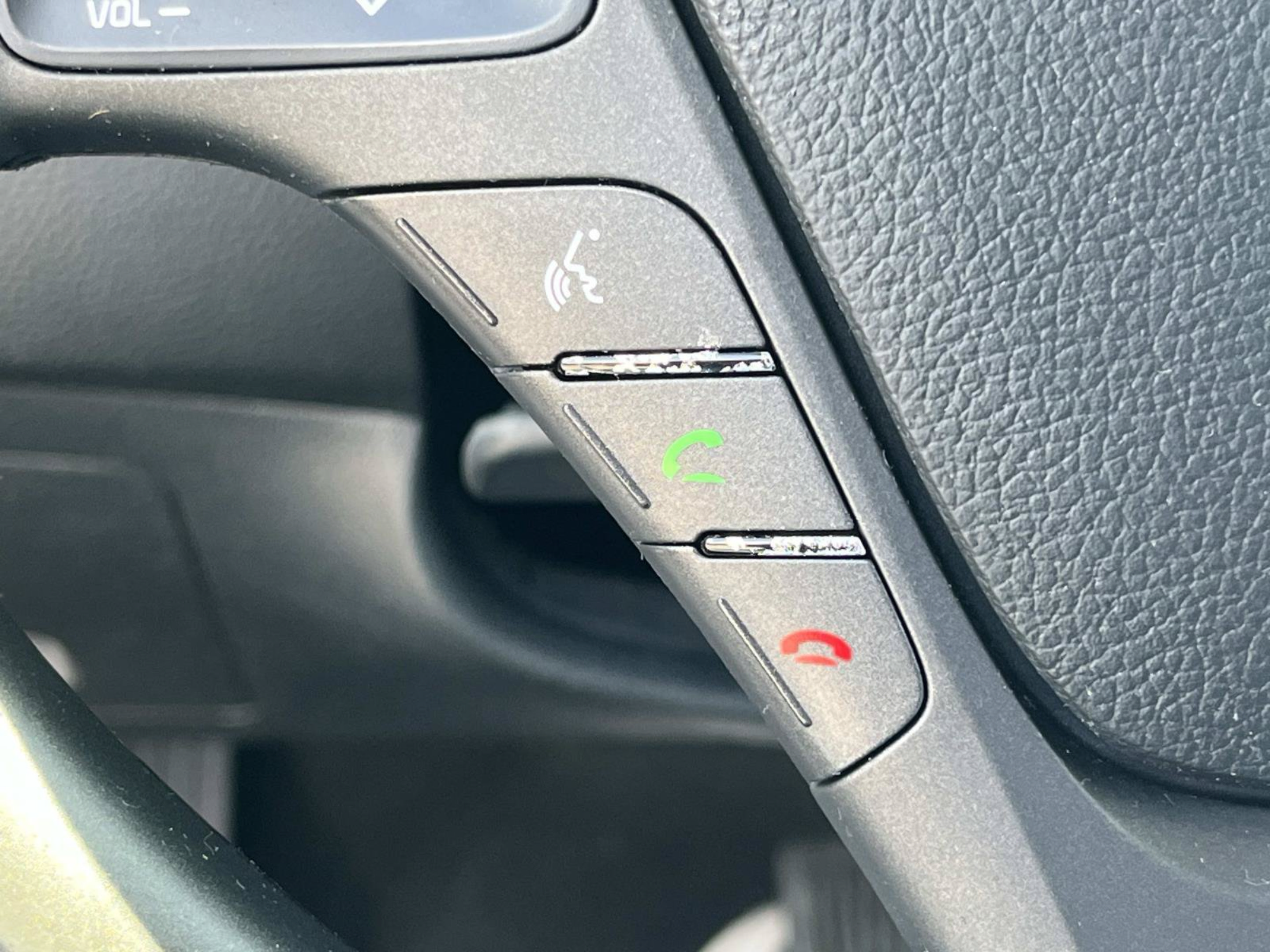 Used 2015 Kia Forte EX FWD image 25