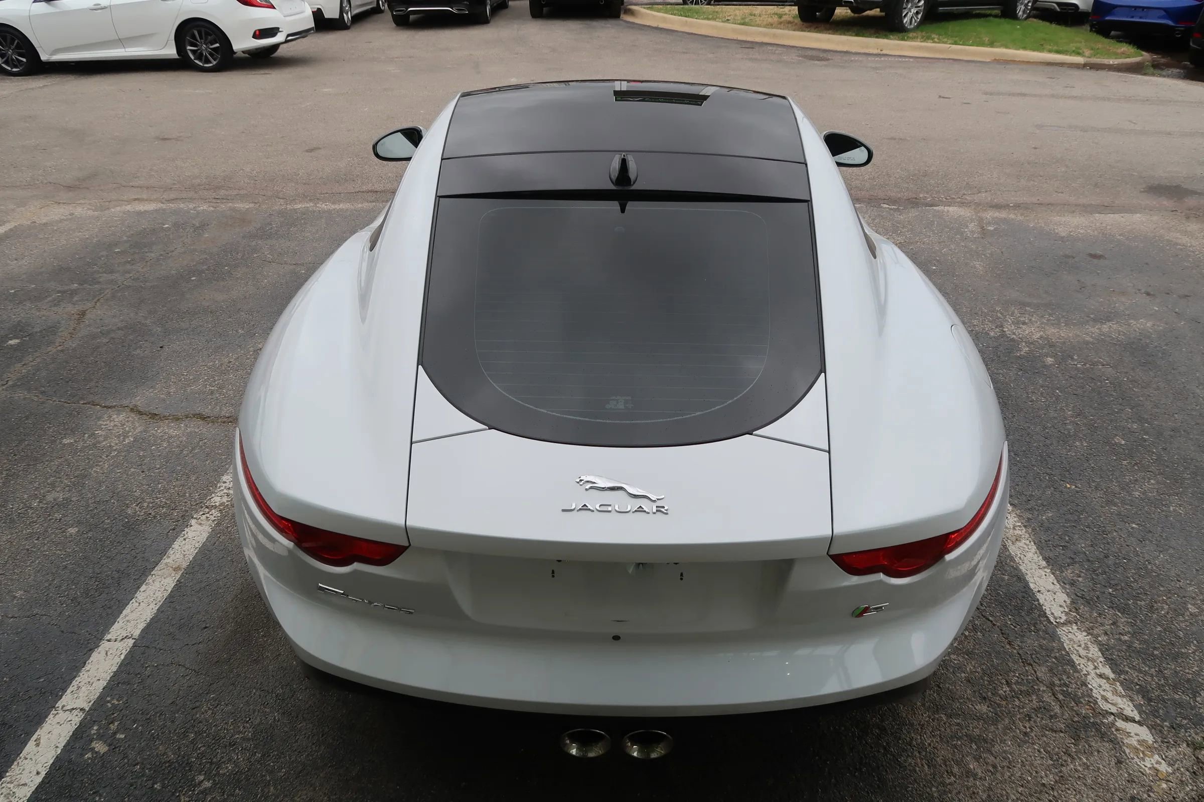 Used 2016 Jaguar F-TYPE S image 11
