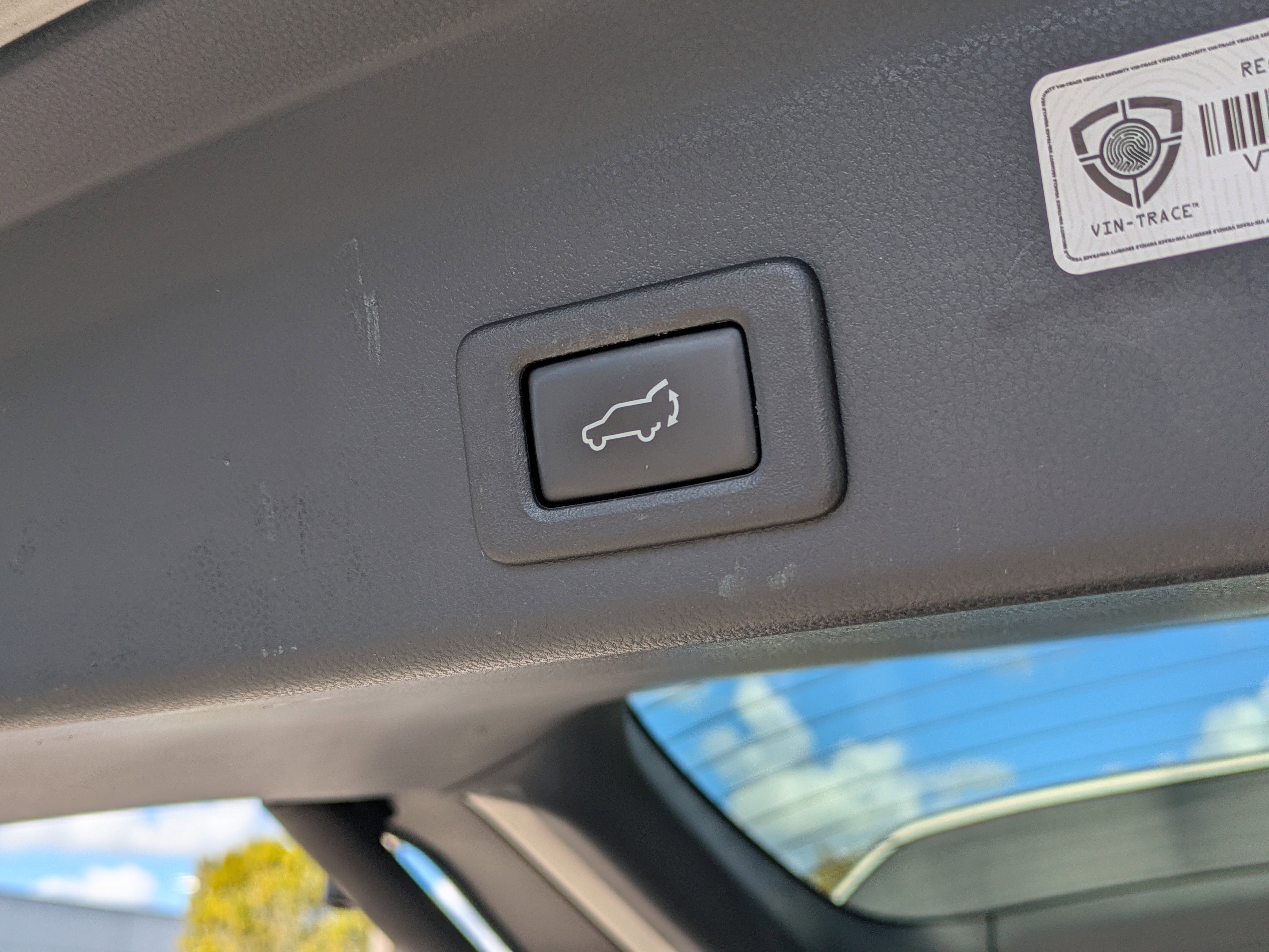 Used 2019 Subaru Ascent Premium image 14