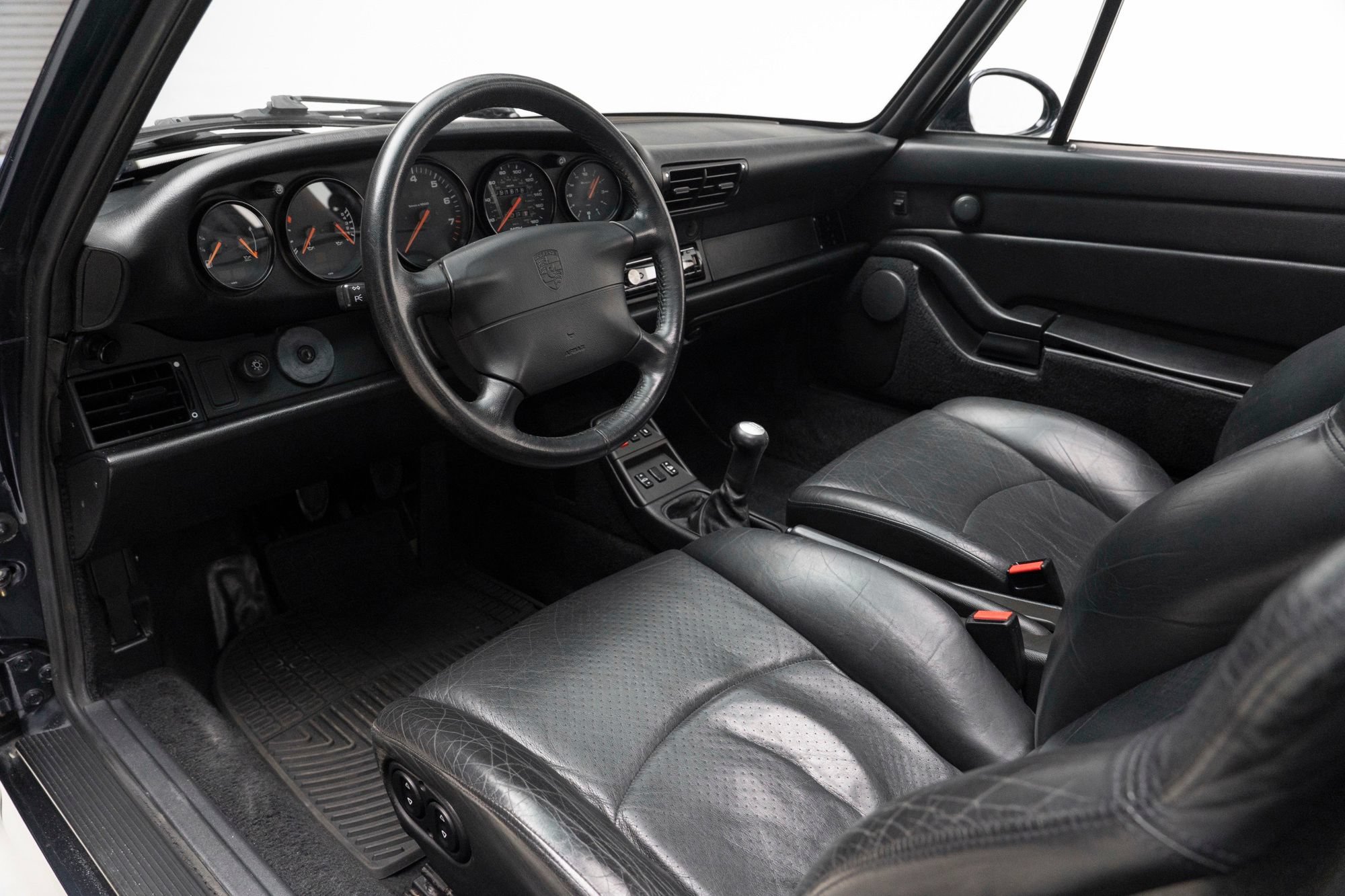 Used 1996 Porsche 911 Carrera 4S AWD/4WD image 12