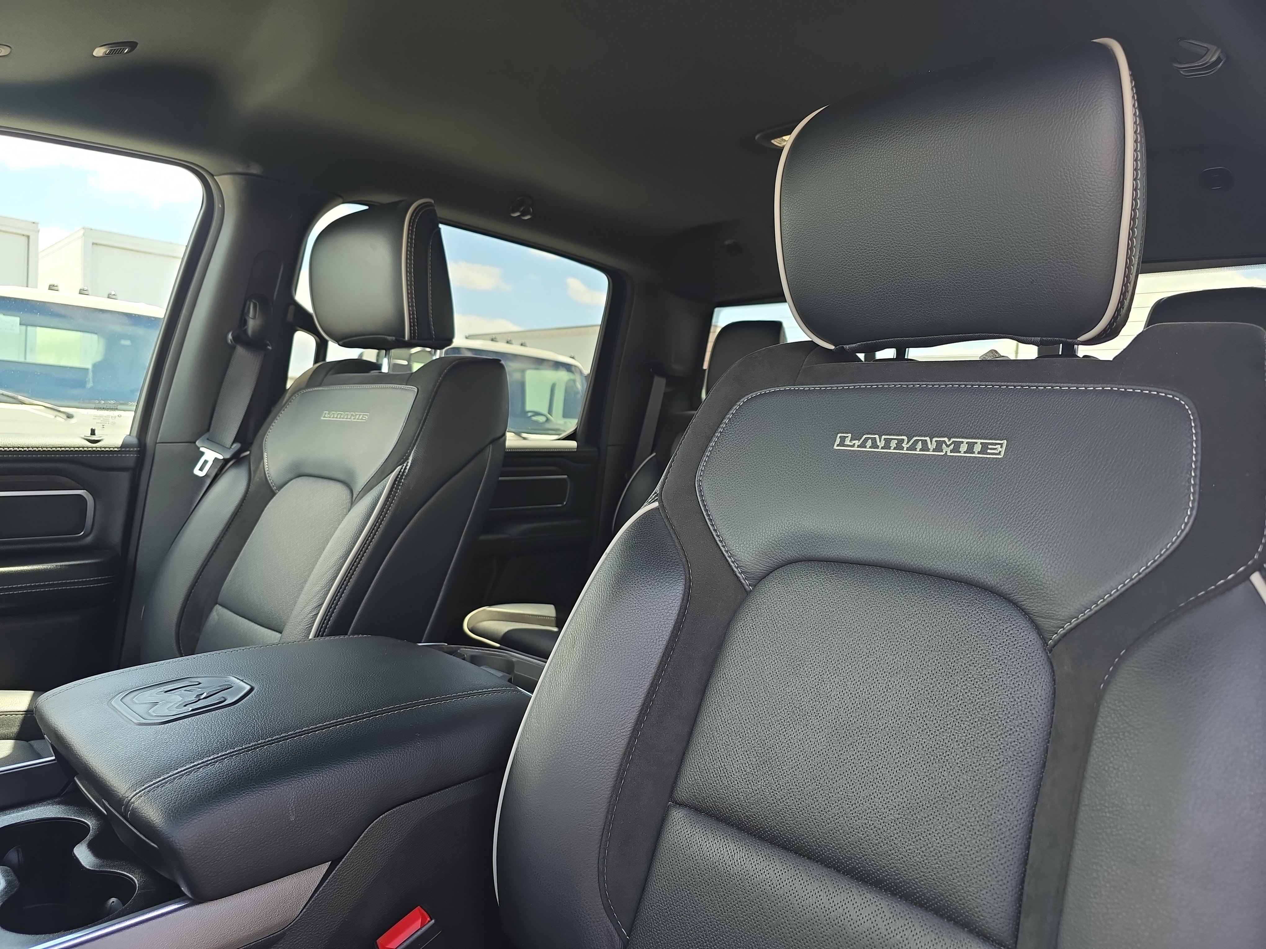 Used 2026 RAM 1500 Laramie AWD/4WD image 26