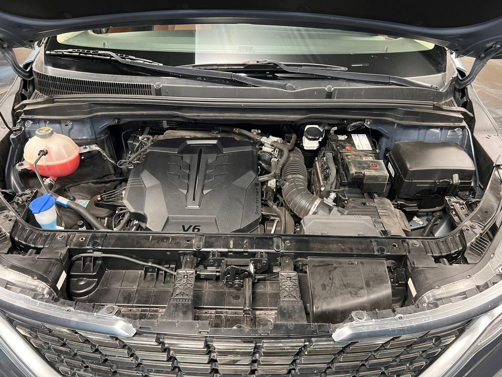 Used 2022 Kia Carnival SX w/ Paint Protection Package image 19