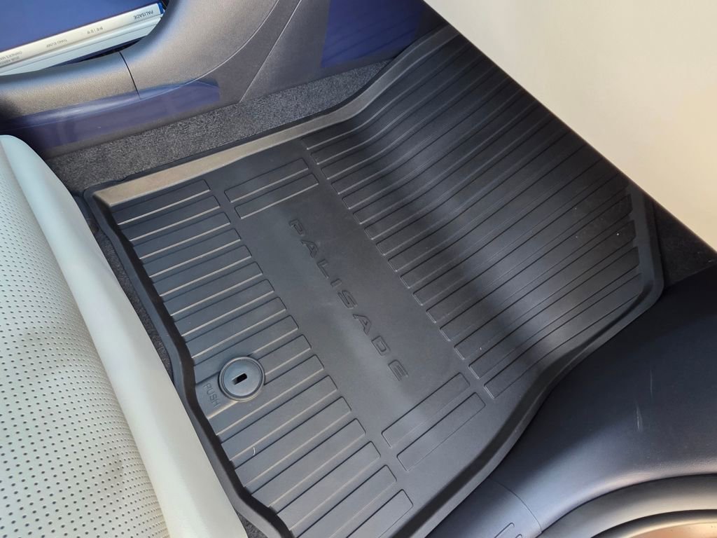 New 2026 Hyundai Palisade Calligraphy FWD image 13