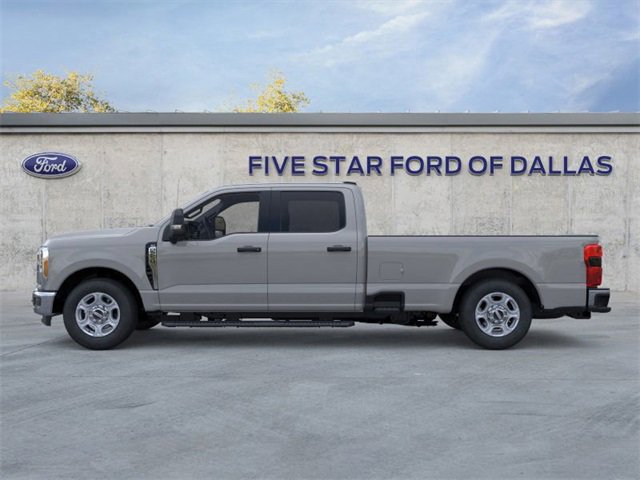 New 2026 Ford F250 XLT image 3