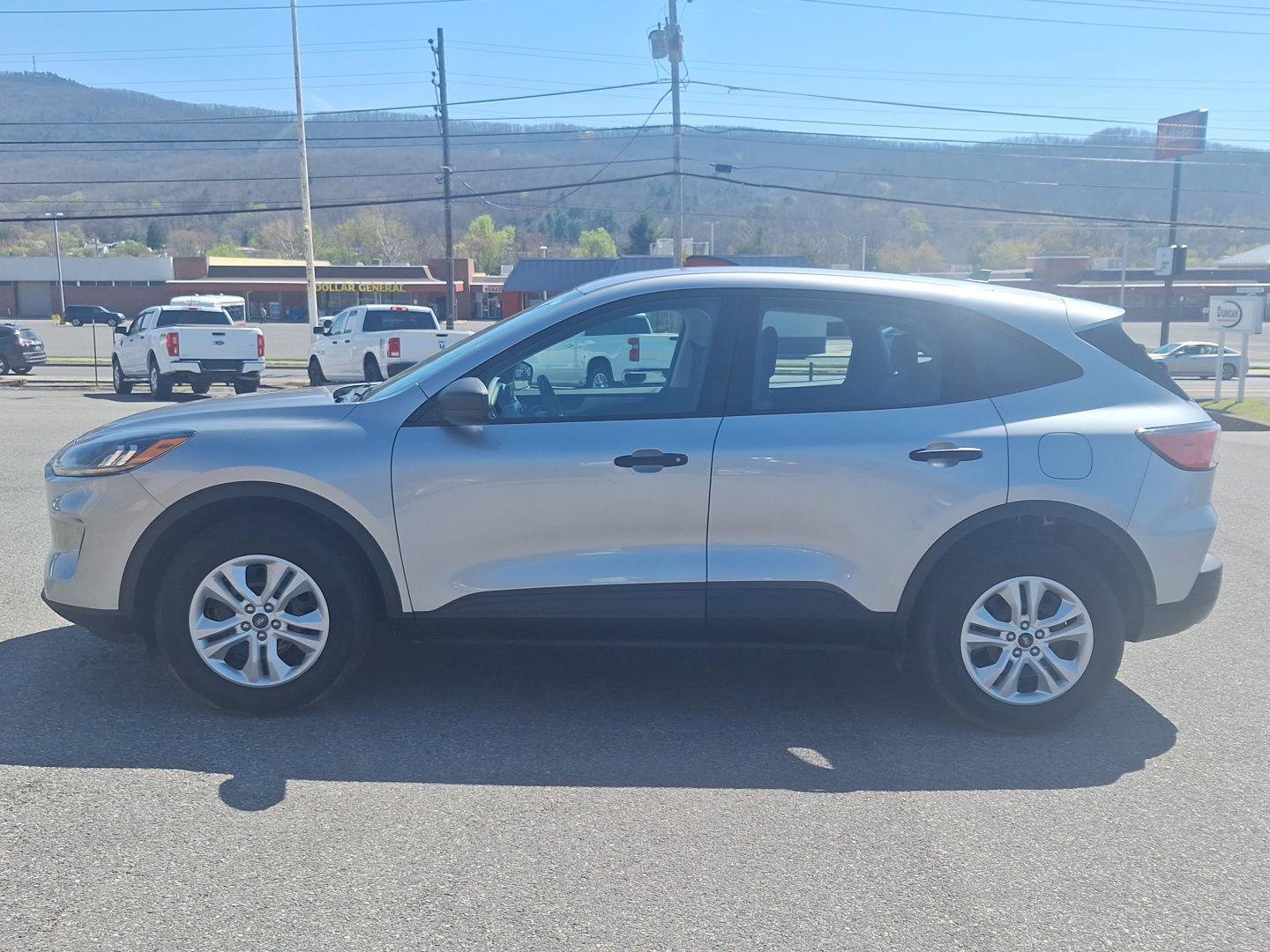 Used 2022 Ford Escape S image 6