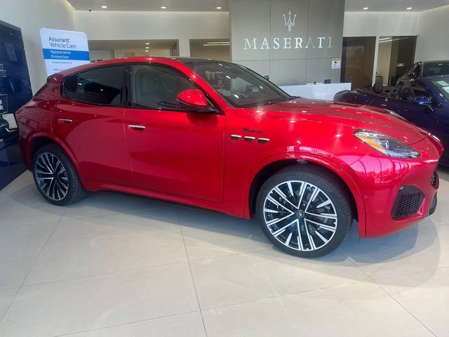 New 2024 Maserati Grecale Modena image 8