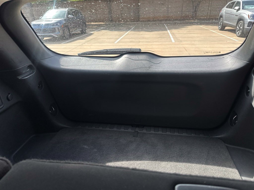 Used 2023 Chevrolet Equinox LT FWD image 28