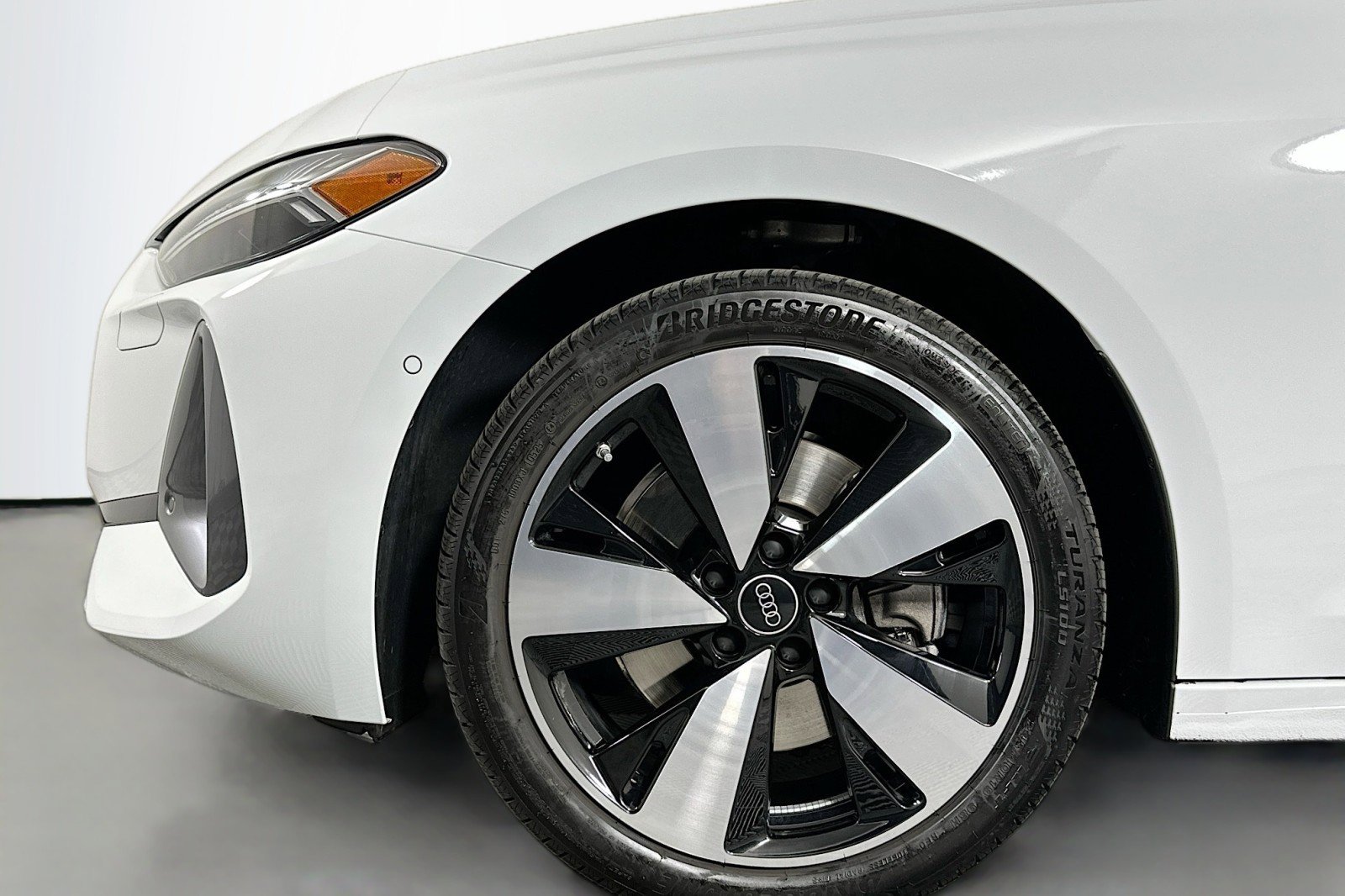 Used 2025 Audi A5 2.0T Premium Plus w/ Premium Plus image 12