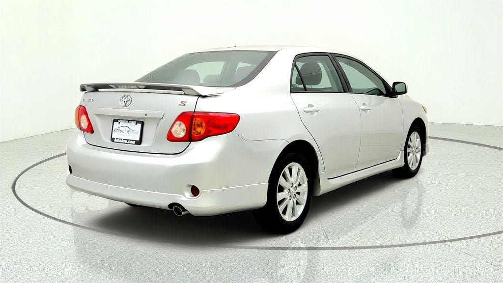 Used 2010 Toyota Corolla S FWD image 5