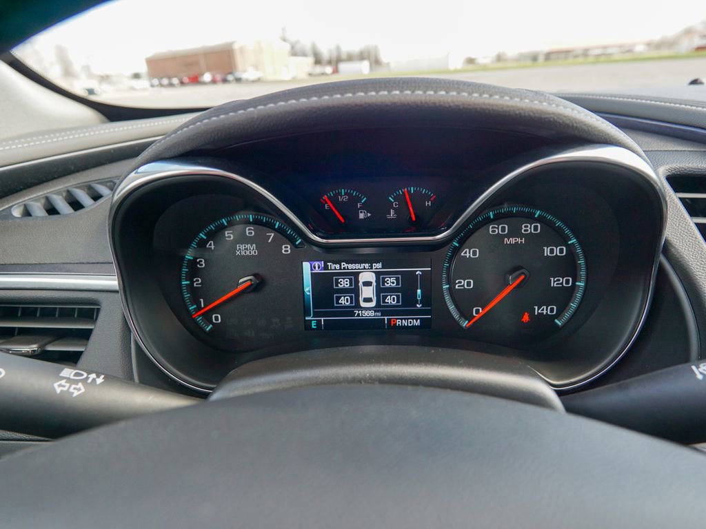 Used 2019 Chevrolet Impala LT w/ Sunroof and Spoiler Package image 18