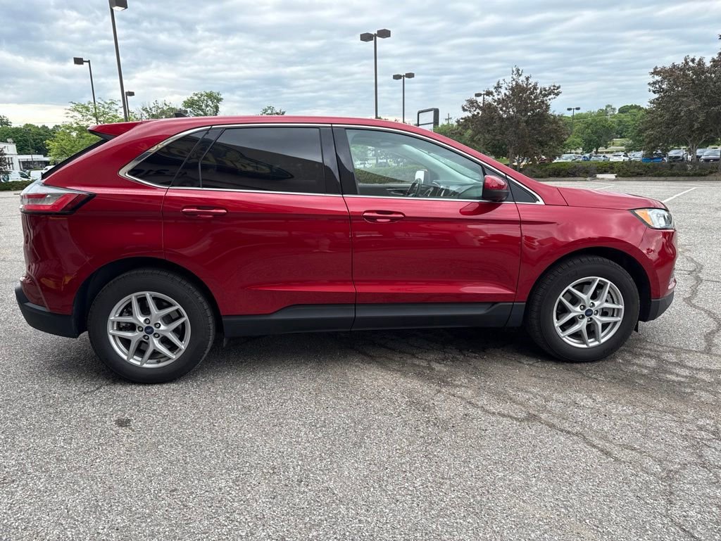 Used 2021 Ford Edge SEL w/ Convenience Package AWD/4WD image 13