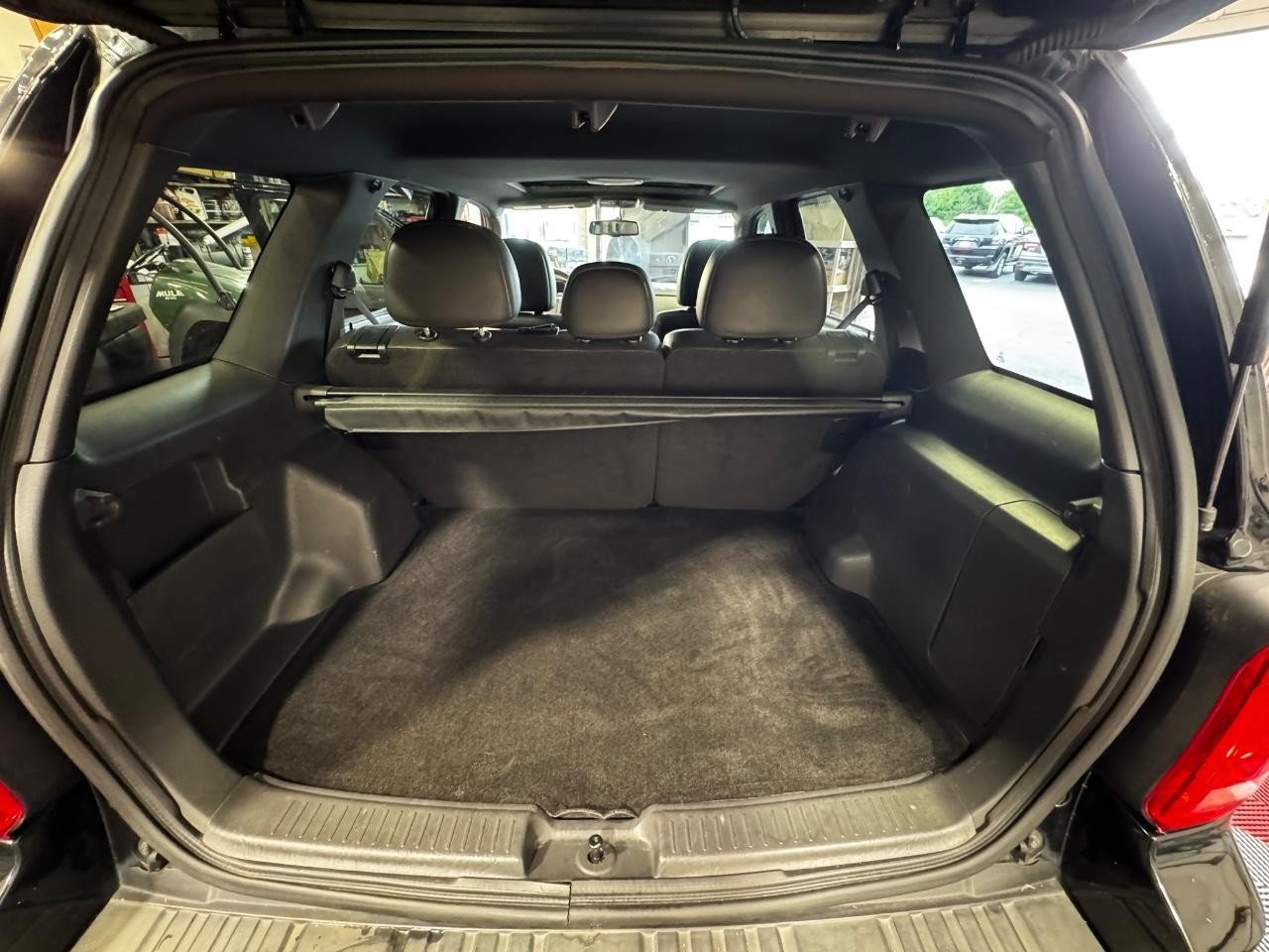 Used 2012 Ford Escape Limited AWD/4WD image 11