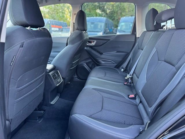 Used 2023 Subaru Forester Premium image 19