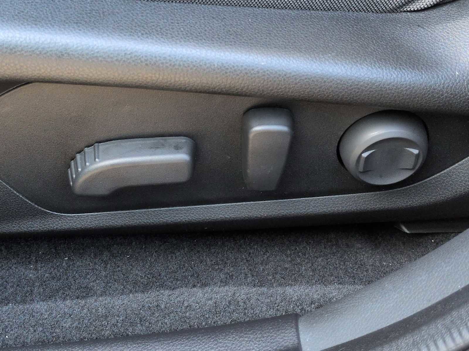 Certified 2024 Subaru Crosstrek 2.0i Premium image 18