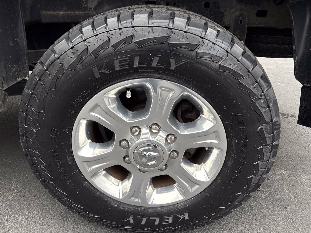 Used 2022 RAM 2500 Big Horn w/ Level C Equiment Group AWD/4WD image 12