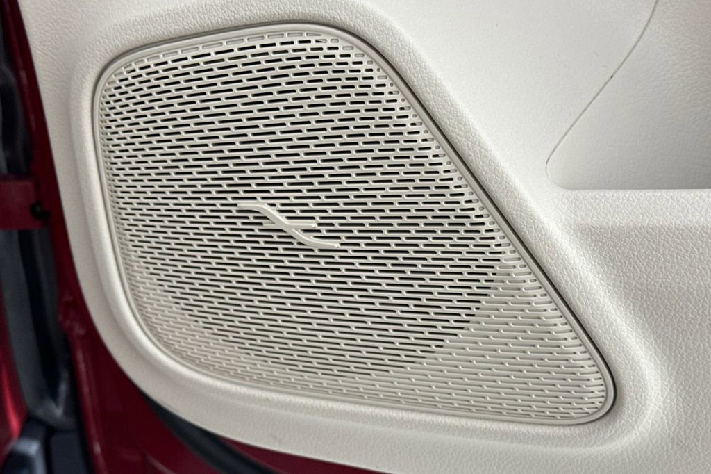 Certified 2026 Mercedes-Benz GLB 250 image 24