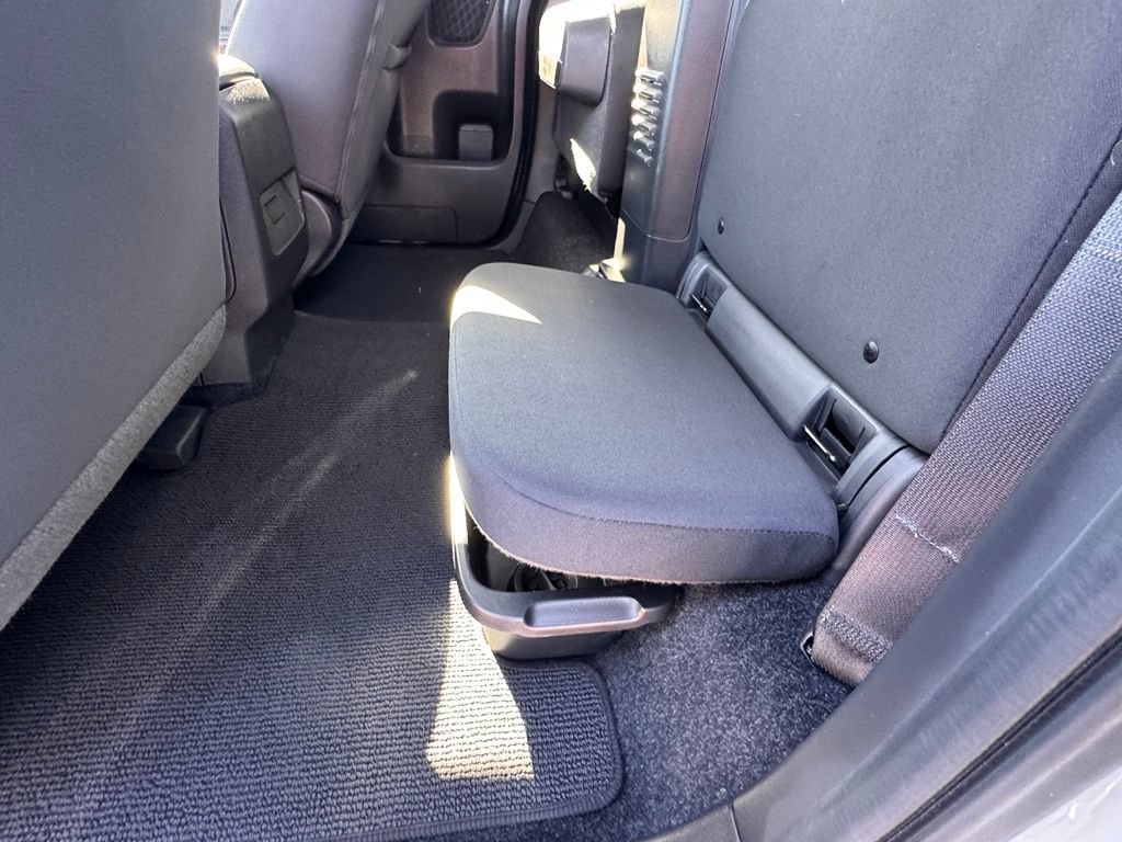 Certified 2025 Nissan Frontier SV AWD/4WD image 21