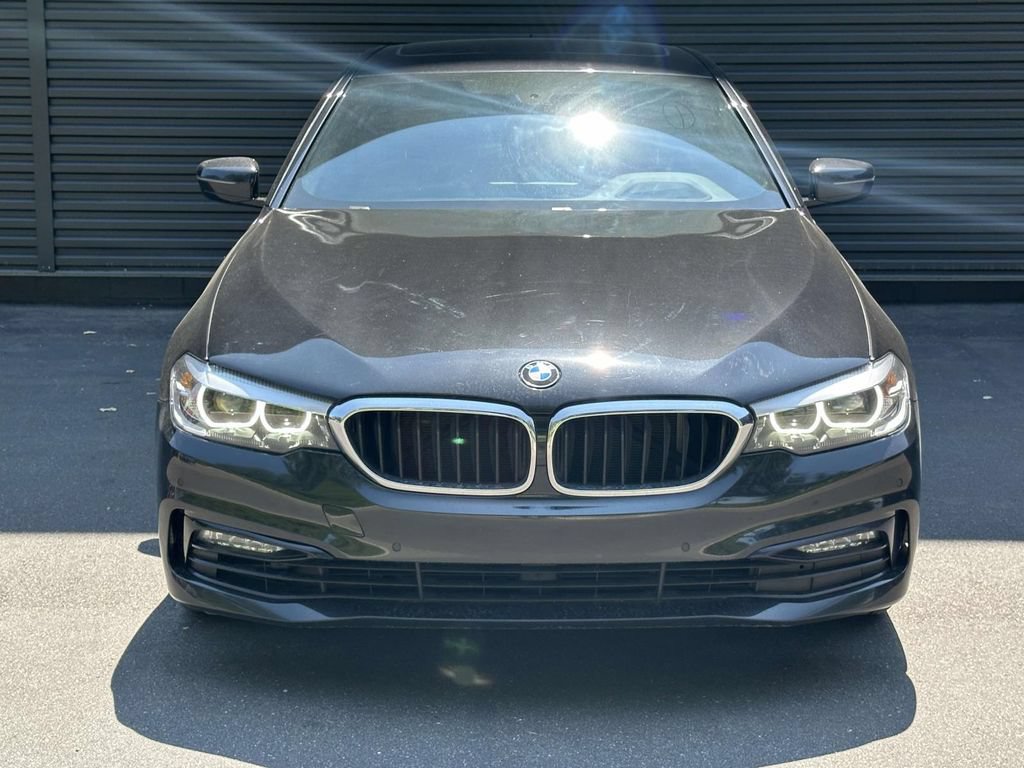 Used 2017 BMW 530i xDrive AWD/4WD image 8