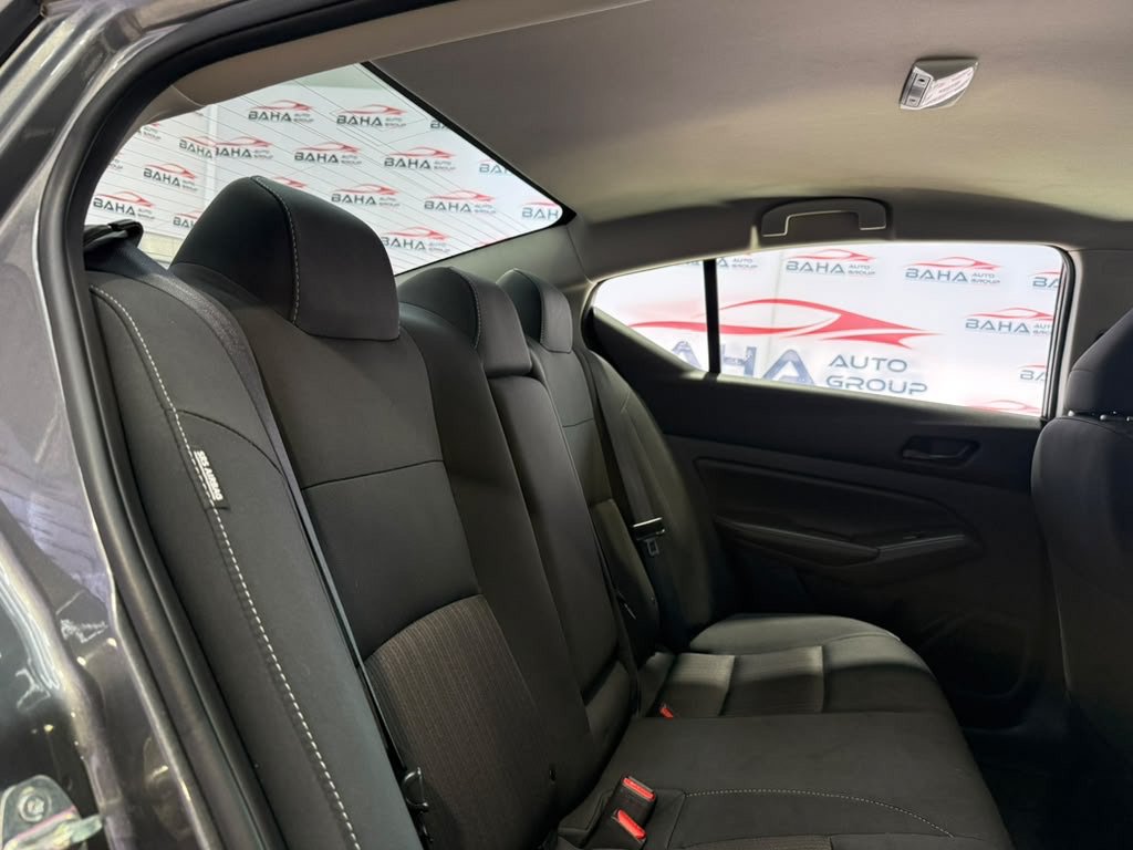 Used 2025 Nissan Altima 2.5 SV FWD image 42