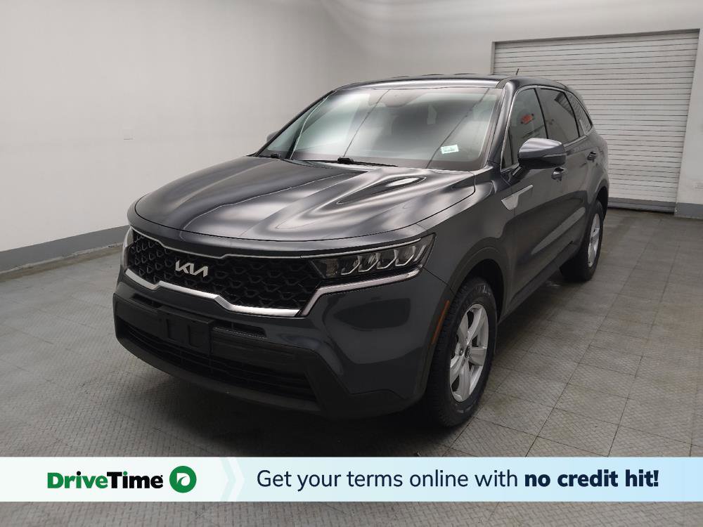 Used 2022 Kia Sorento LX image 1