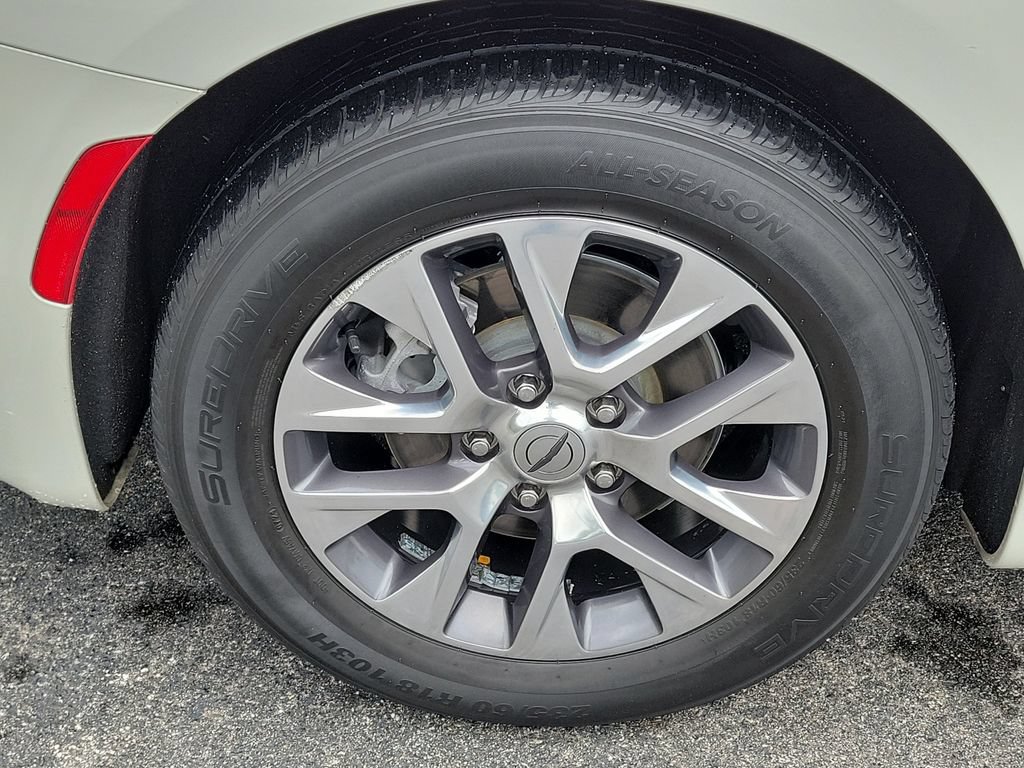 Used 2021 Chrysler Pacifica Pinnacle FWD image 7
