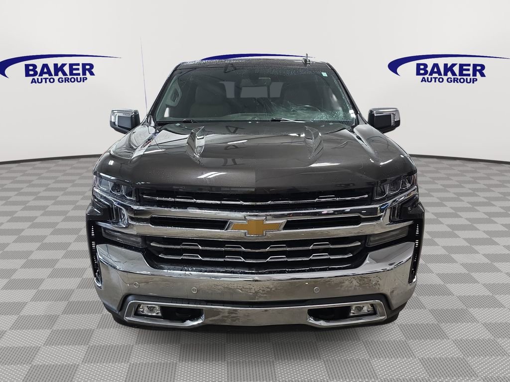 Used 2022 Chevrolet Silverado 1500 LTZ w/ Max Trailering Package image 2