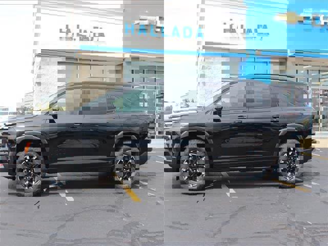 New 2026 Chevrolet Traverse Z71 w/ Driver Confidence Package image 6