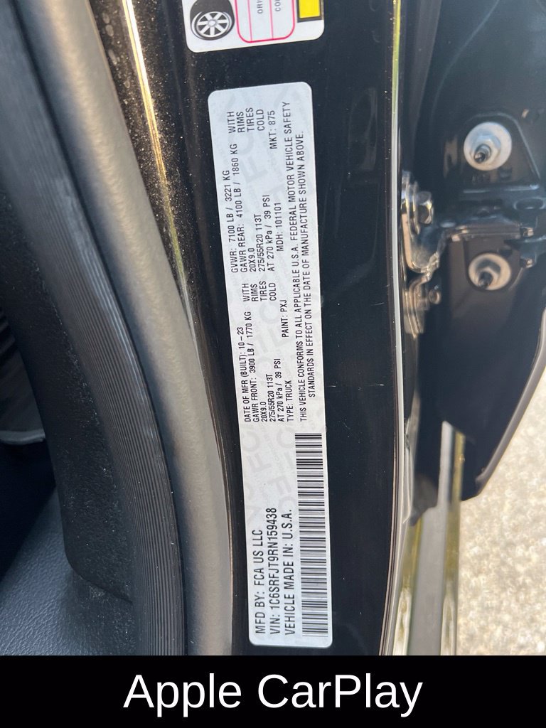Used 2024 RAM 1500 Laramie AWD/4WD image 38