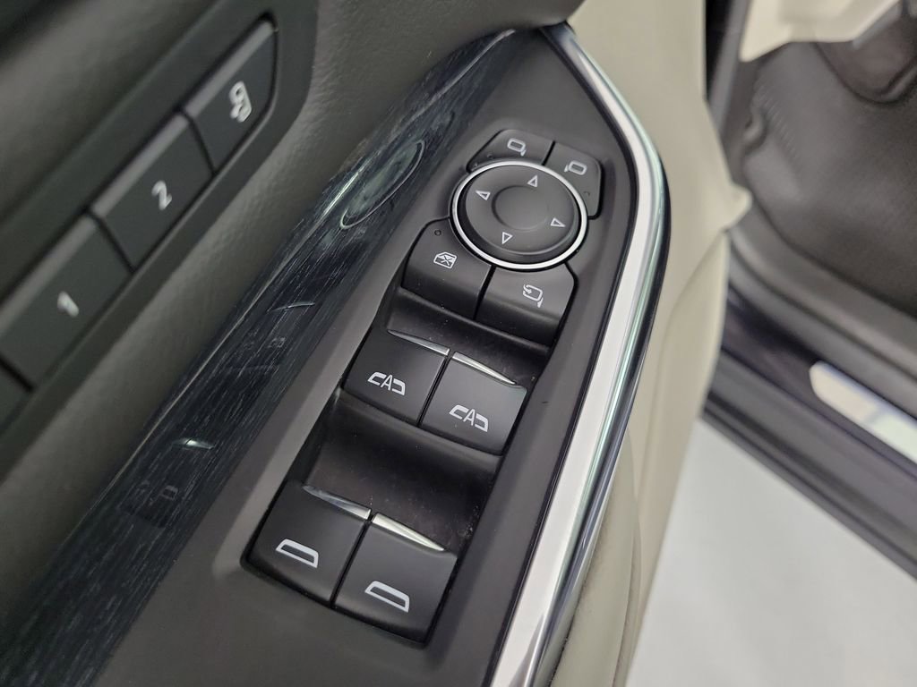 Certified 2023 Cadillac XT4 Premium Luxury image 20