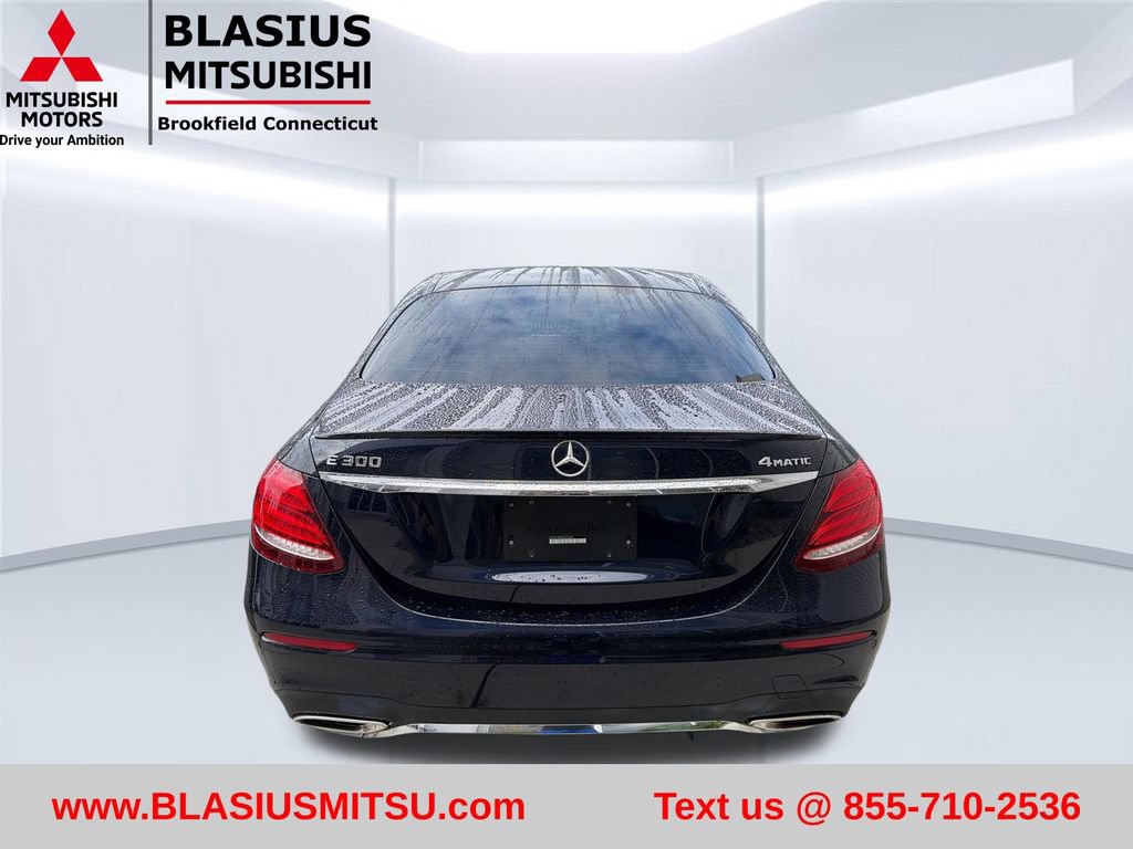 Used 2018 Mercedes-Benz E 300 4MATIC image 10