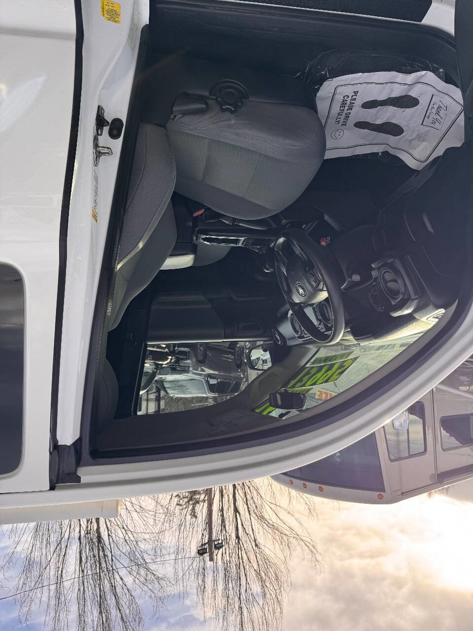 Used 2016 Toyota Tacoma SR image 39