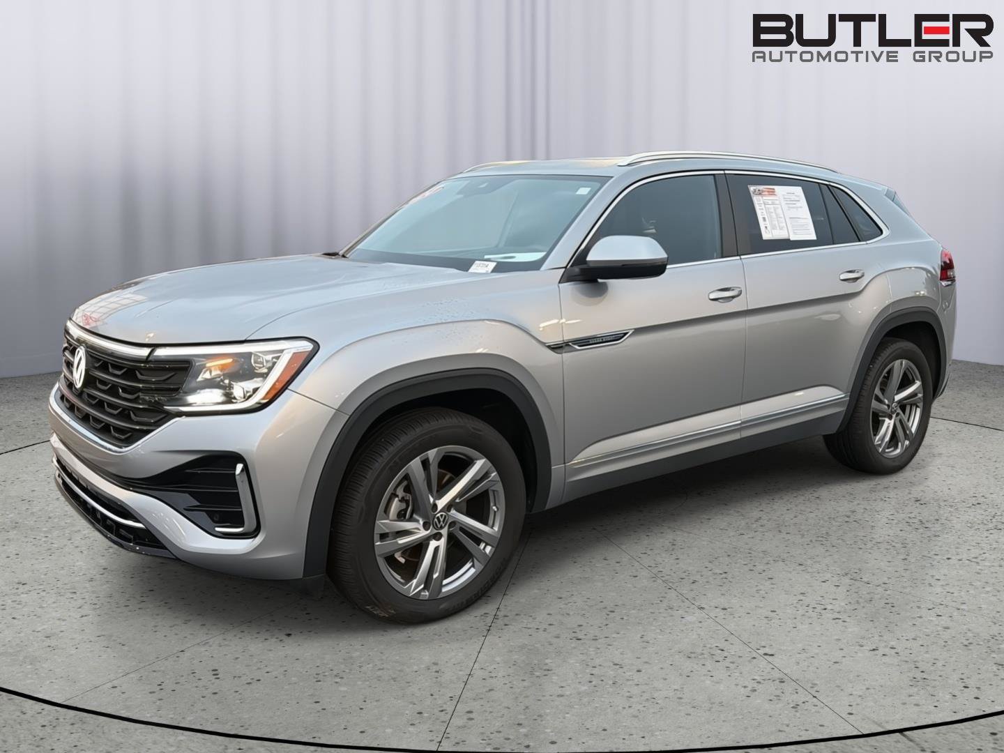 Used 2024 Volkswagen Atlas Cross Sport SEL R-Line